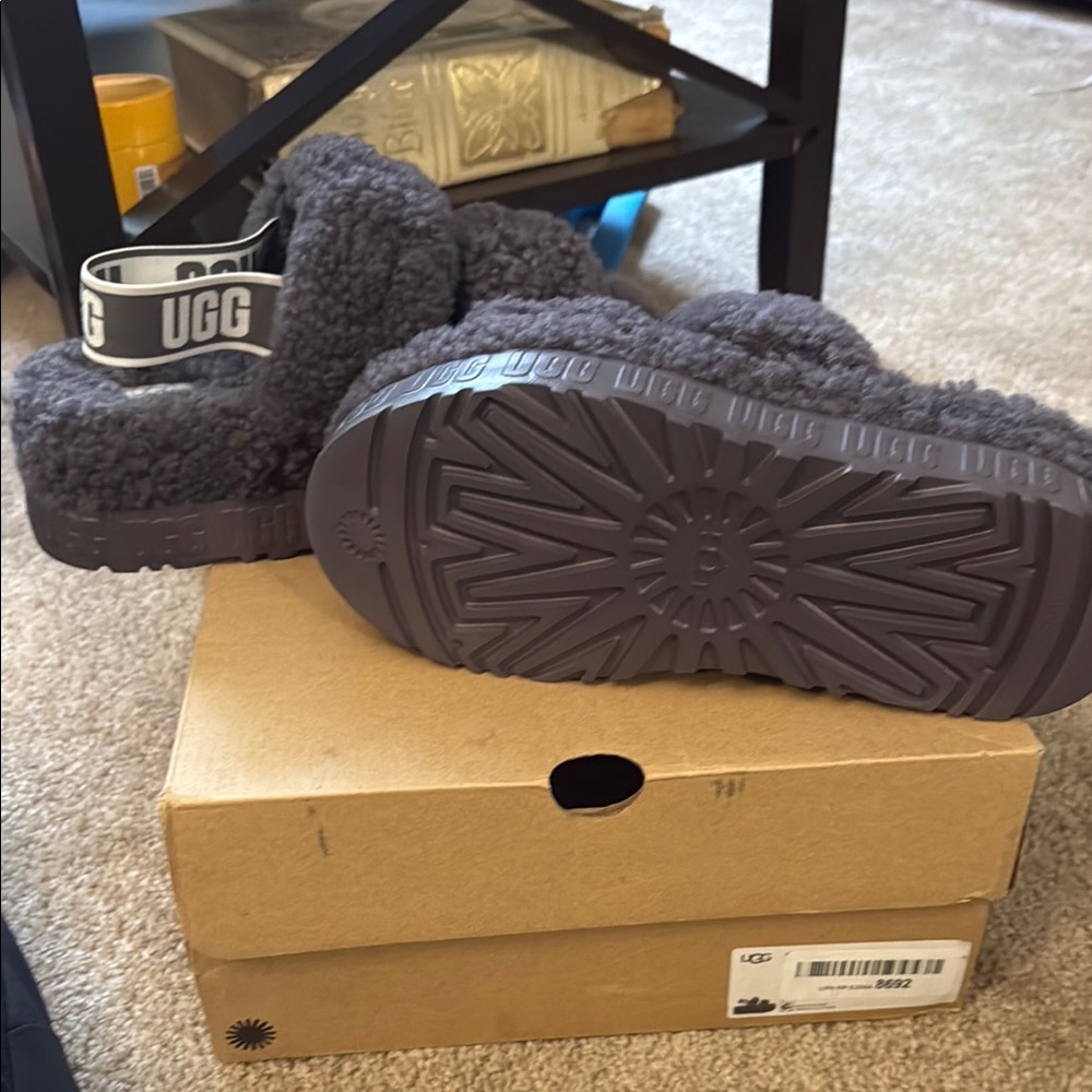 UGG Gray Plush Slippers with Durable Sole - Picture 1 of 1